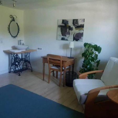 Aeltestes Haus In Quentel - Ferienwohnung 1 Mit Kleinem Garten Lichtenau Zewnętrze zdjęcie