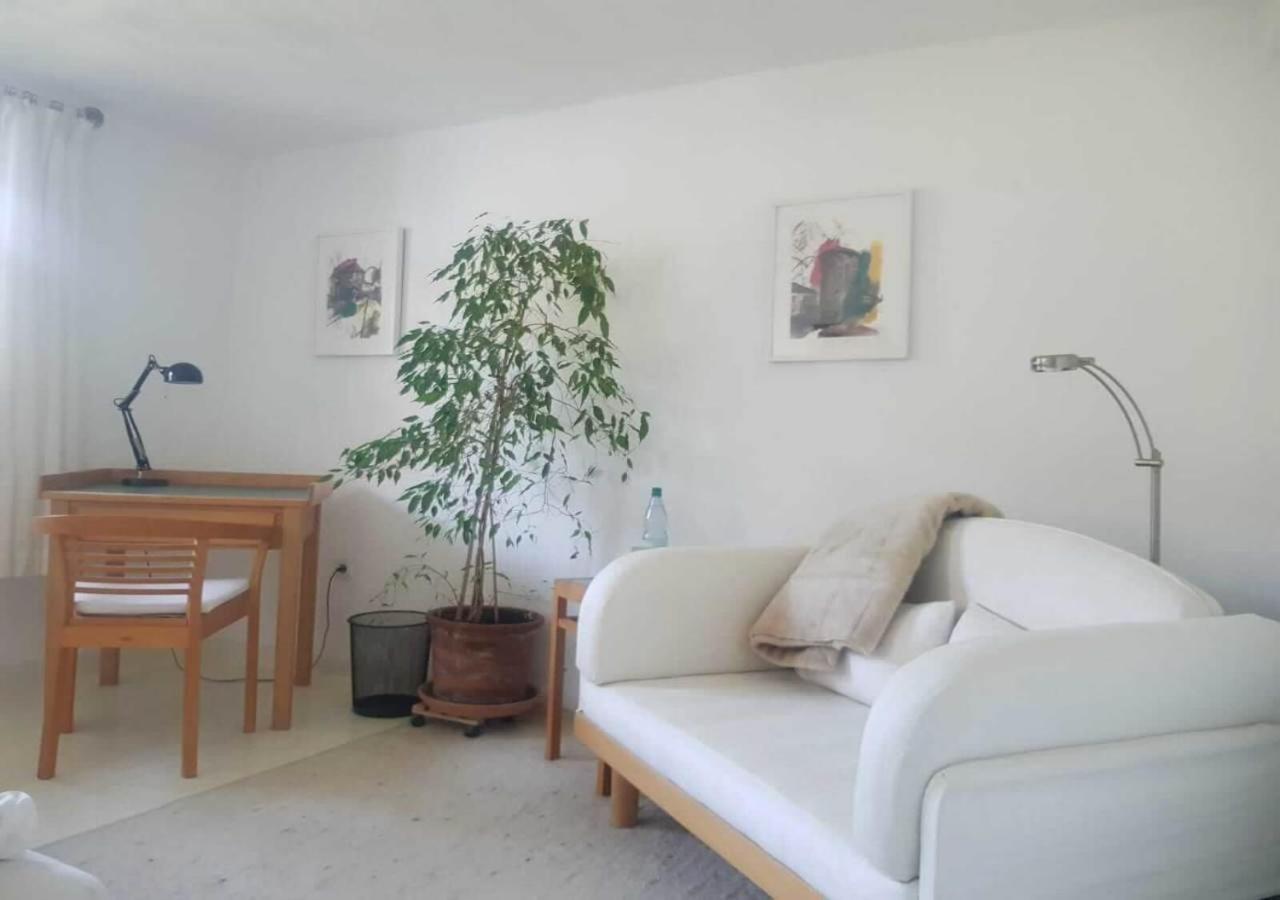 Aeltestes Haus In Quentel - Ferienwohnung 1 Mit Kleinem Garten Lichtenau Zewnętrze zdjęcie