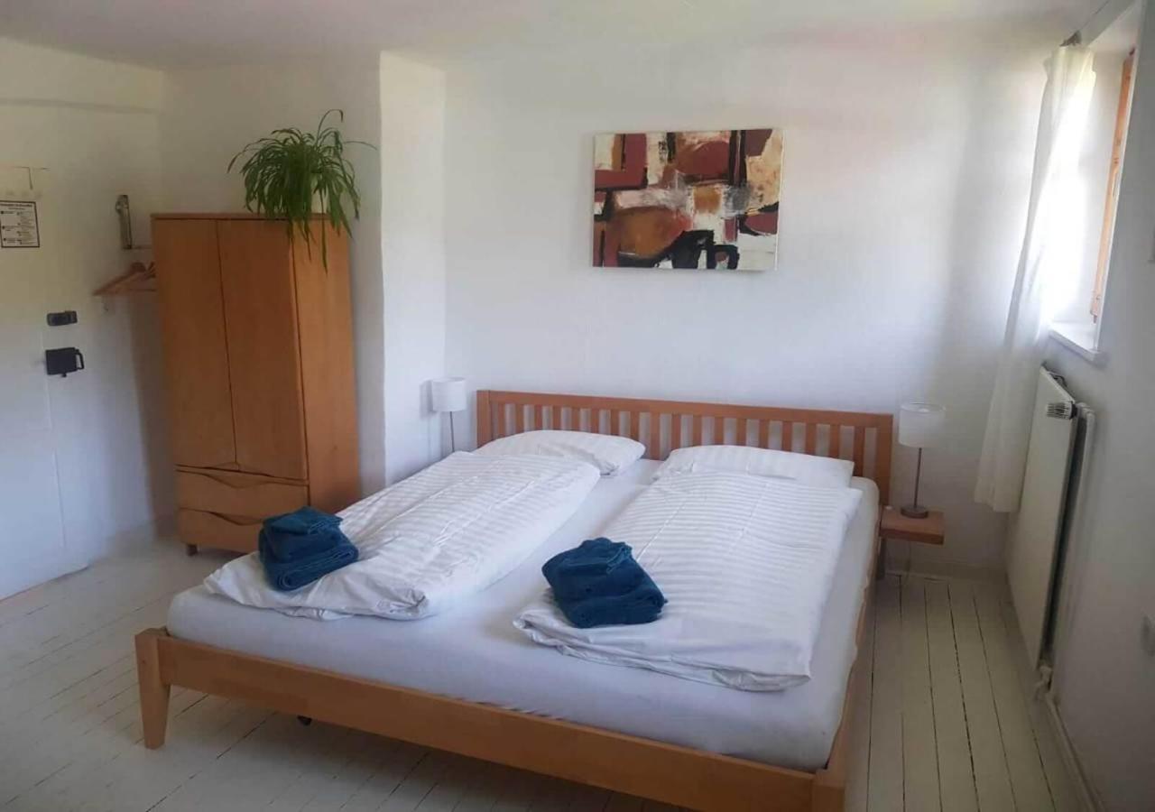 Aeltestes Haus In Quentel - Ferienwohnung 1 Mit Kleinem Garten Lichtenau Zewnętrze zdjęcie