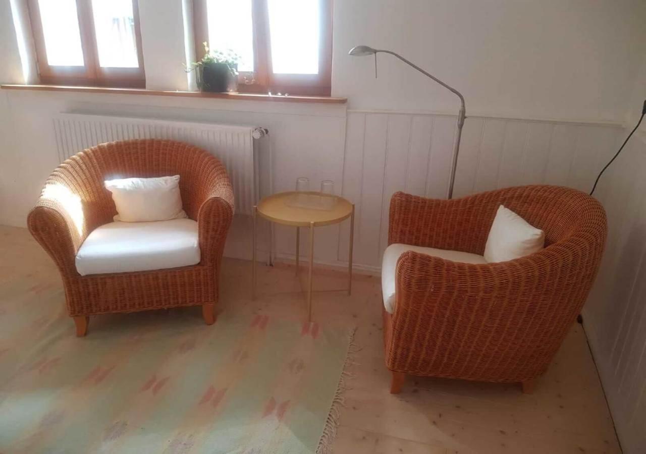 Aeltestes Haus In Quentel - Ferienwohnung 1 Mit Kleinem Garten Lichtenau Zewnętrze zdjęcie